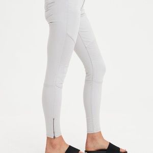 AE High Waisted Moto Jegging size 4 long